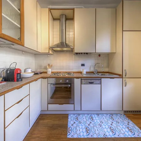 Casa Valentina Vista Mare, Relax E Comfort Apartamento *