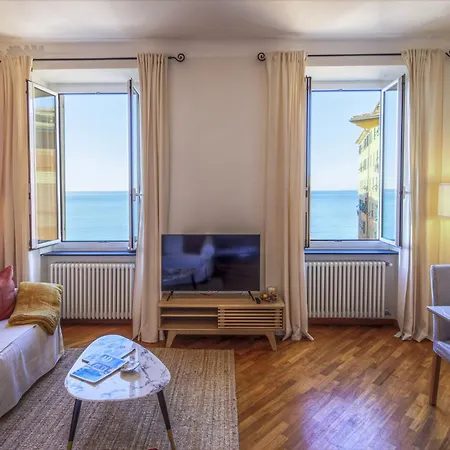 Apartment Casa Valentina Vista Mare, Relax E Comfort *